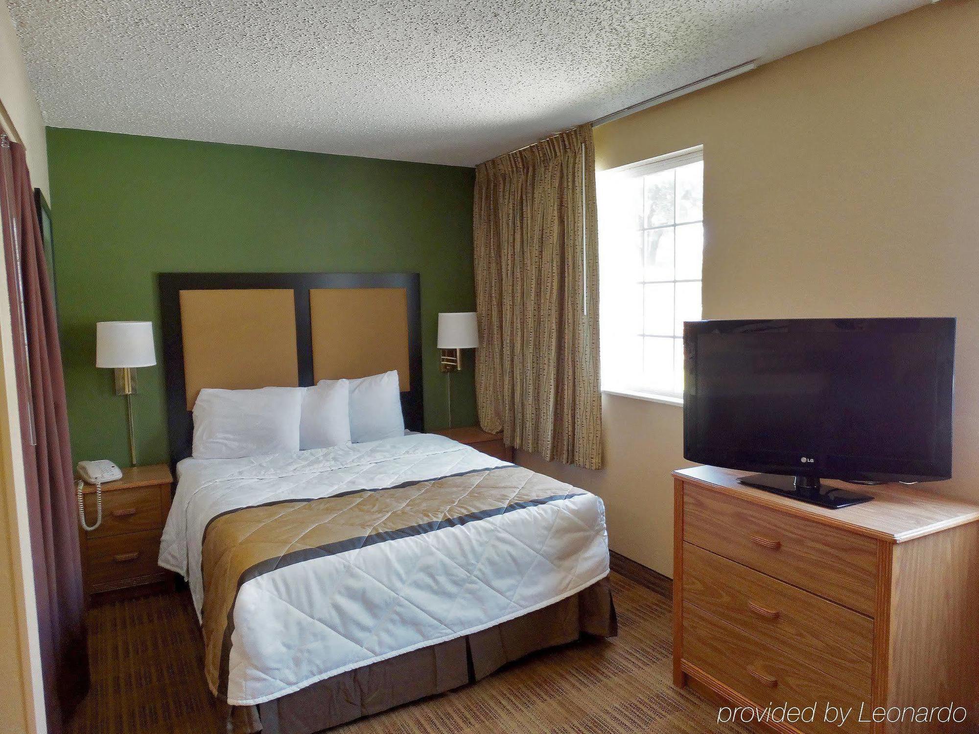 Extended Stay America Suites - Louisville - Alliant Avenue Exterior foto
